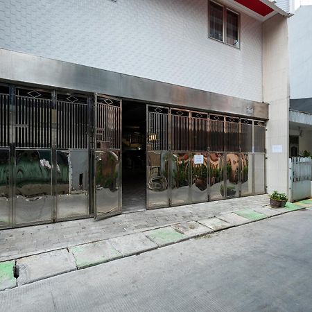 Oyo Life 3284 Pademangan 3 Residence Yakarta Exterior foto